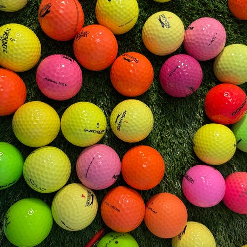 Coloured golf balls - 12,